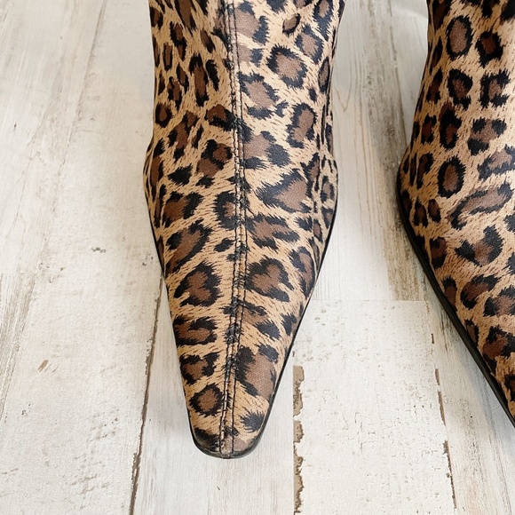 Fioni | Leopard Print Heel Sock Booties | Size: 8.5 - Picture 3 of 10